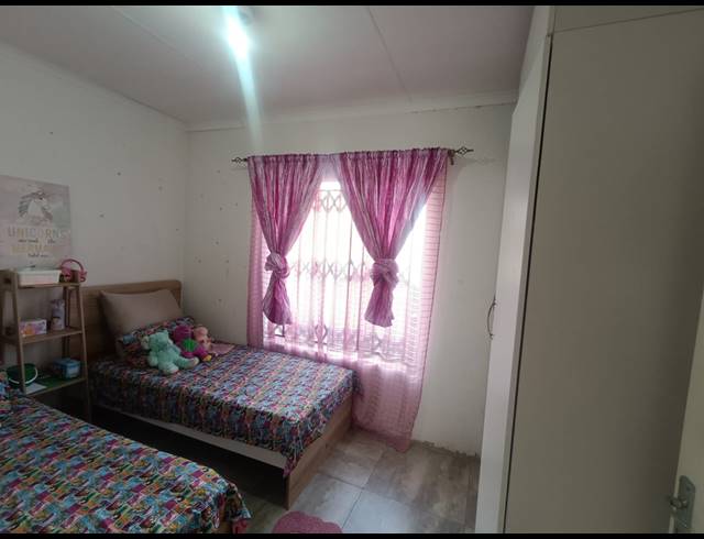 3 BEDROOM HOUSE TO LET IN RIVERSDALE